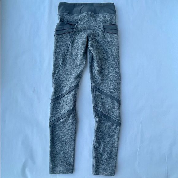 Ivivva by Lululemon Athletic Leggings Grey with side pockets Girls Size 10 - Picture 5 of 15